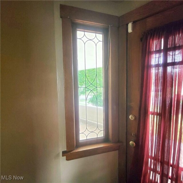 12312 Buckingham Ave, Cleveland, OH 44120 - photo 11