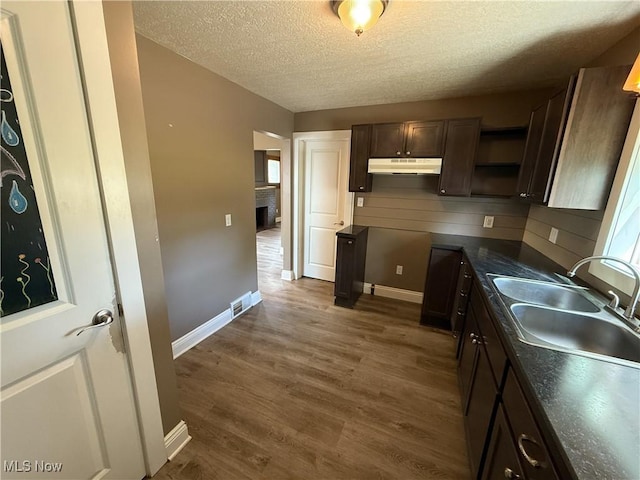 1040 Burkhardt Ave, Akron, OH 44301 - photo 12