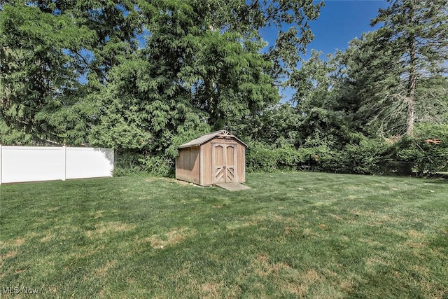5050 Douglas Dr, North Olmsted, OH 44070 - photo 34