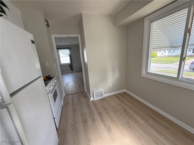 13101 Havana Rd, Garfield Heights, OH 44125 - photo 18