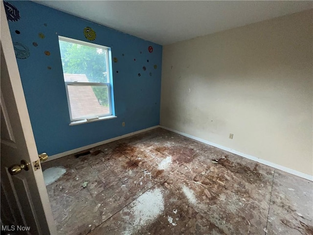 9601 Elizabeth Ave, Cleveland, OH 44105 - photo 12