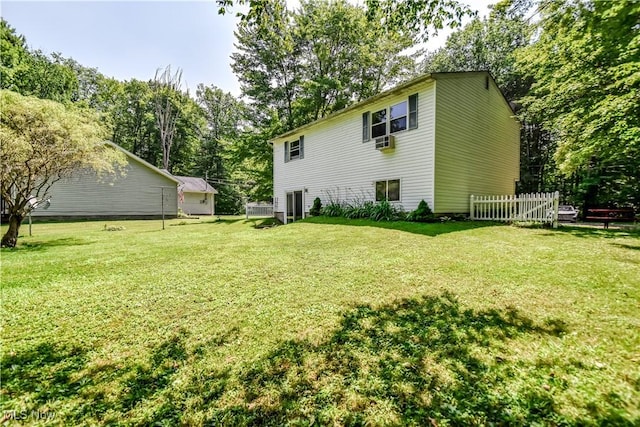 2074 S Park Ln, Roaming Shores, OH 44084 - photo 5
