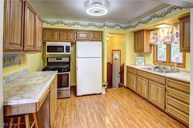 6115 Morrow Dr, Brook Park, OH 44142 - photo 2