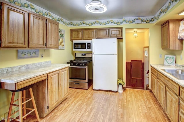 6115 Morrow Dr, Brook Park, OH 44142 - photo 3