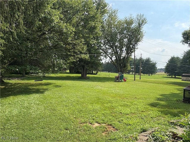 2530 Douglas Dr, Zanesville, OH 43701 - photo 4