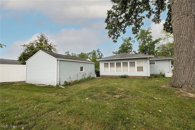 365 Beebe Ave, Elyria, OH 44035 - photo 32
