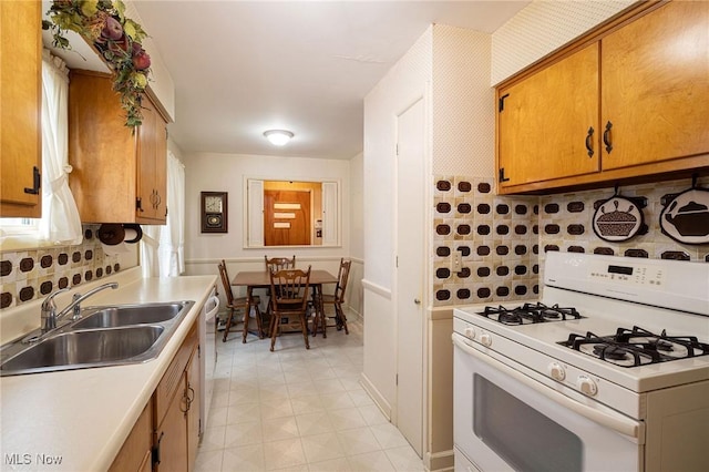 365 Beebe Ave, Elyria, OH 44035 - photo 4