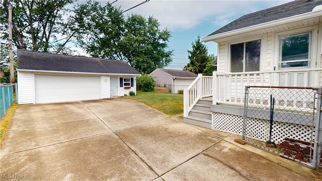 16383 Barriemore Ave, Middleburg Heights, OH 44130 - photo 3