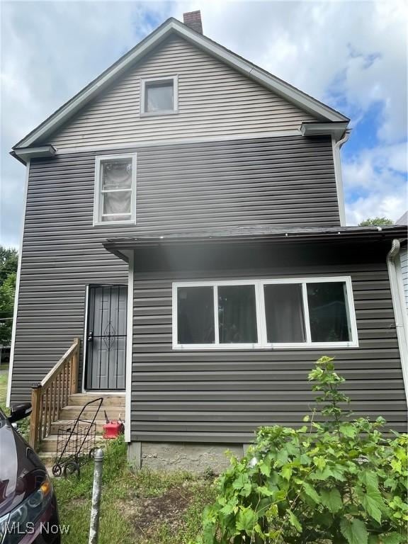 949 Raymond St, Akron, OH 44307 - photo 4