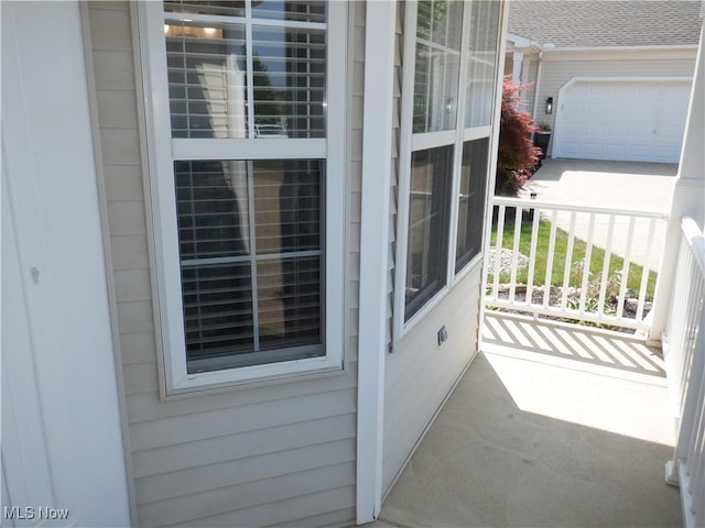 8771 Stuart Ln, Sagamore Hills, OH 44067 - photo 6