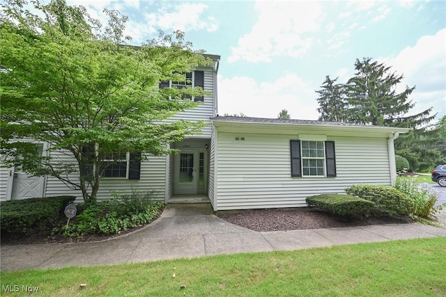 17672 Eastbrook Trl, Chagrin Falls, OH 44023 - photo 1
