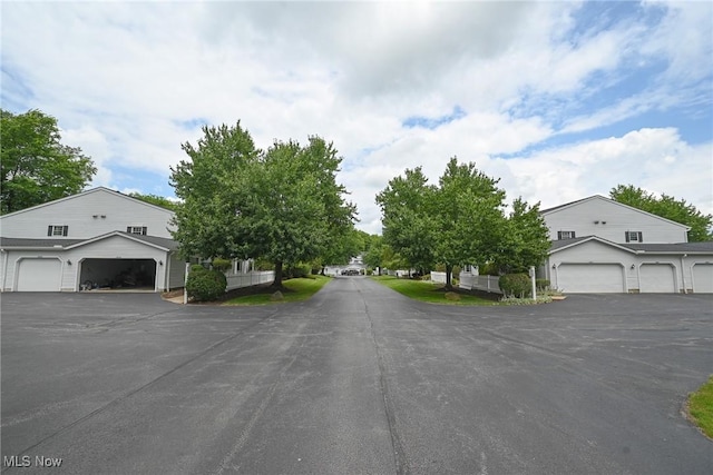 17672 Eastbrook Trl, Chagrin Falls, OH 44023 - photo 27