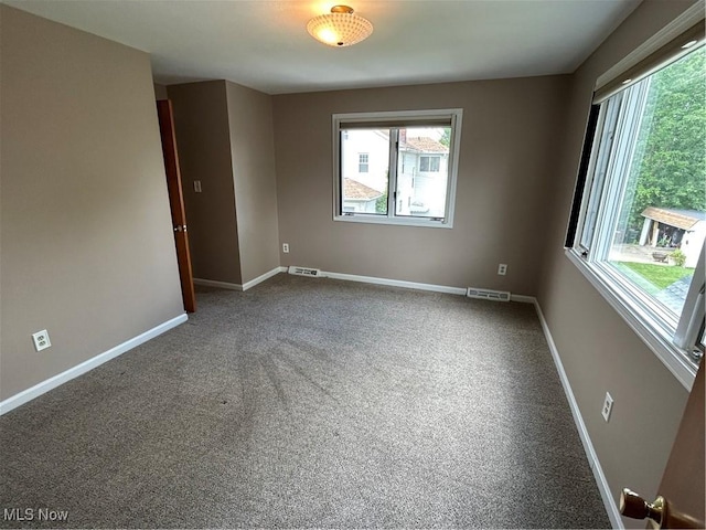 9012 W Moreland Rd, Parma, OH 44129 - photo 23