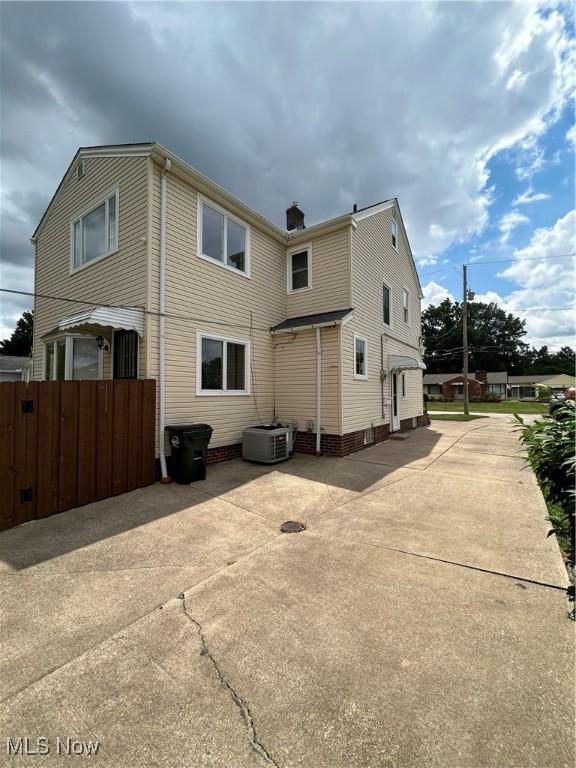 9012 W Moreland Rd, Parma, OH 44129 - photo 31