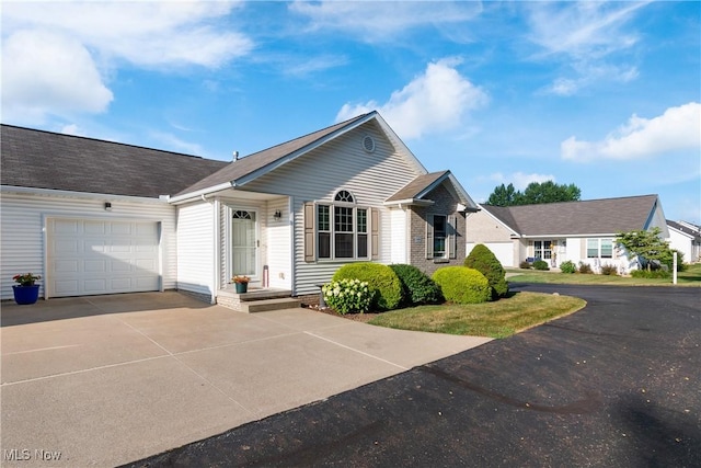 162 Carly Ct, Hartville, OH 44632 - photo 2