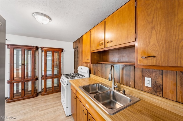 822 Howard St, Elyria, OH 44035 - photo 8
