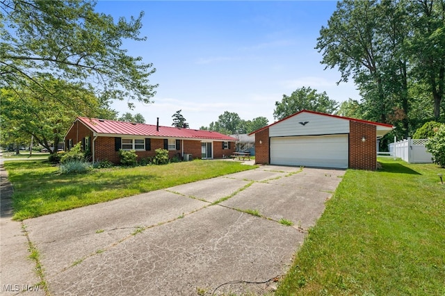 822 Howard St, Elyria, OH 44035 - photo 19