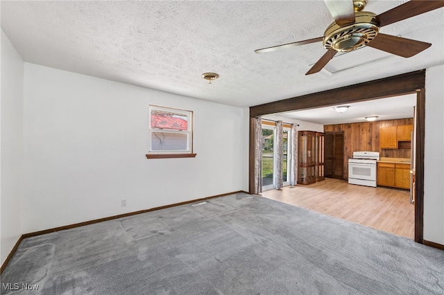 822 Howard St, Elyria, OH 44035 - photo 13