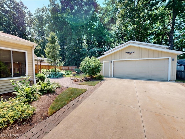 381 Trailwood Dr, Painesville, OH 44077 - photo 29