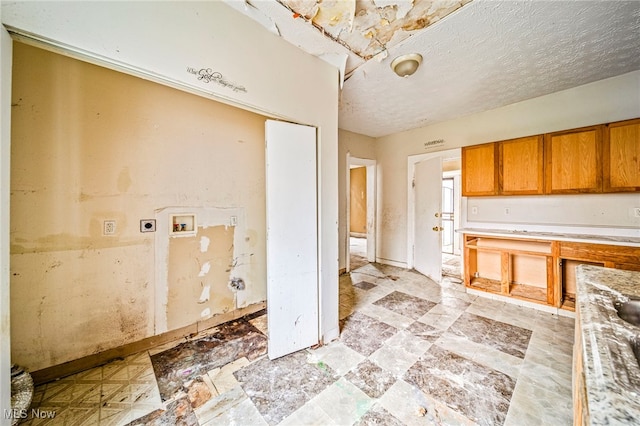2195 E 73rd St, Cleveland, OH 44103 - photo 10