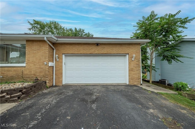 519 Blossom Ave, Campbell, OH 44405 - photo 2