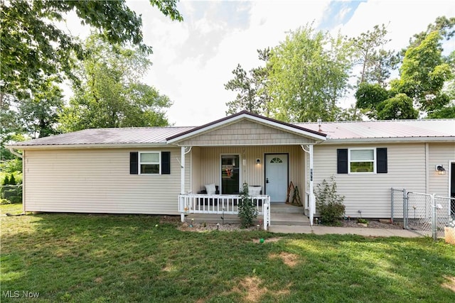 659 E Main St, Gnadenhutten, OH 44629 - photo 1