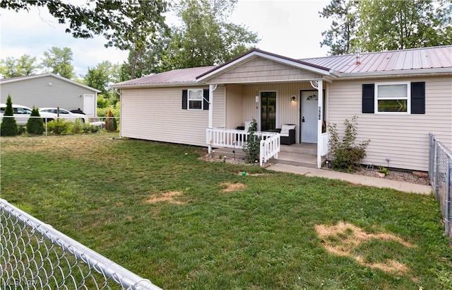 659 E Main St, Gnadenhutten, OH 44629 - photo 4
