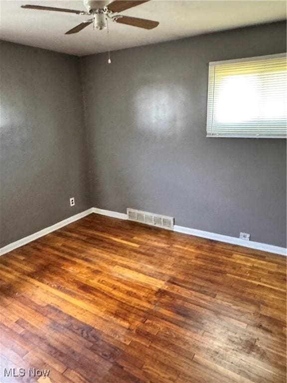 4935 N Randall Dr, North Randall, OH 44128 - photo 9