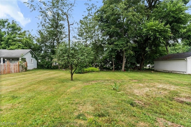 131 Yunker Ct, Elyria, OH 44035 - photo 8