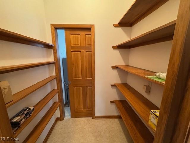 38332 N Beachview Rd, Willoughby, OH 44094 - photo 16