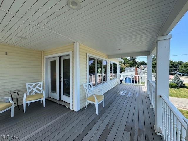 38332 N Beachview Rd, Willoughby, OH 44094 - photo 32