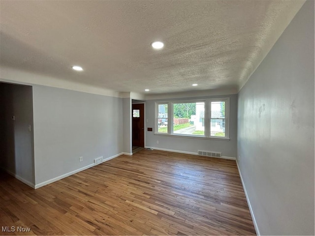 1400 Francis Ct, South Euclid, OH 44121 - photo 8