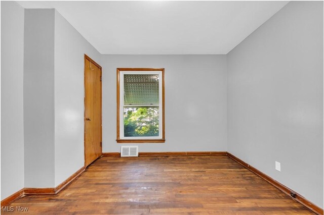 5817 Turney Rd, Garfield Heights, OH 44125 - photo 14
