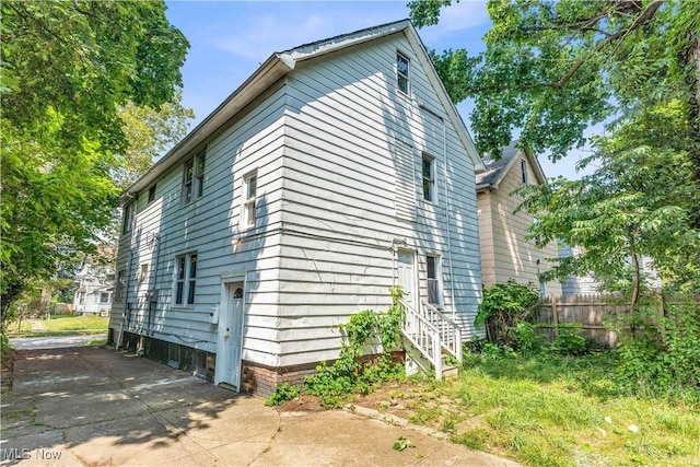 14106 Sylvia Ave, Cleveland, OH 44110 - photo 32