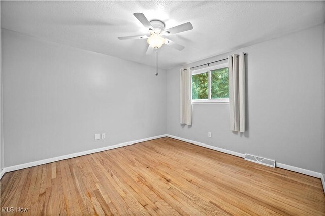 856 Fairwood Blvd, Elyria, OH 44035 - photo 19