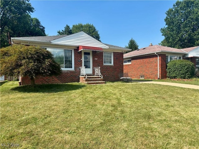 13637 Silver Rd, Garfield Heights, OH 44125 - photo 3