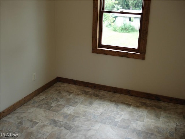 74 W Walnut St, Jefferson, OH 44047 - photo 17
