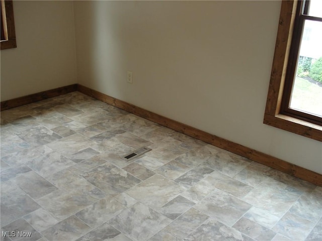 74 W Walnut St, Jefferson, OH 44047 - photo 18