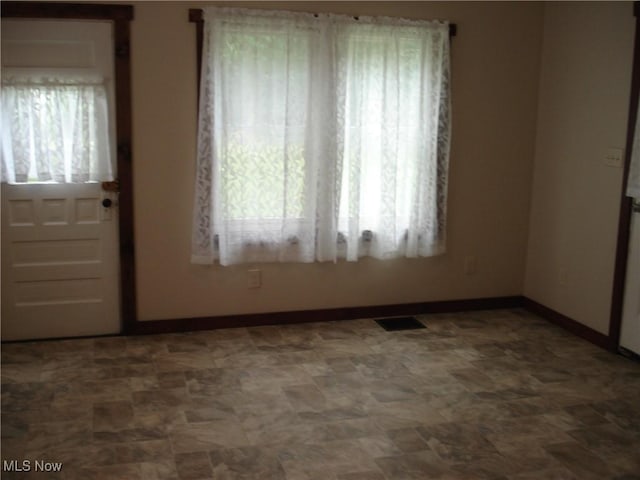 74 W Walnut St, Jefferson, OH 44047 - photo 6