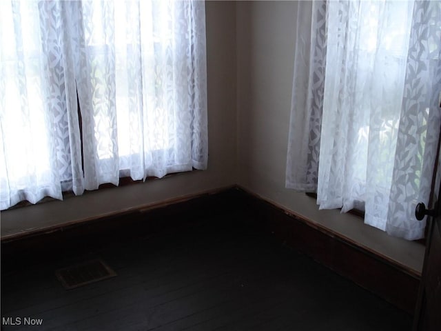 74 W Walnut St, Jefferson, OH 44047 - photo 10