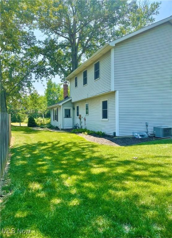 405 Naples Dr, Elyria, OH 44035 - photo 41