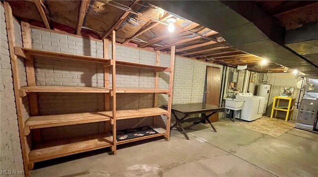 405 Naples Dr, Elyria, OH 44035 - photo 27