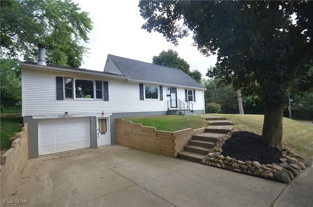 2455 Scotland Dr, Akron, OH 44305 - photo 1