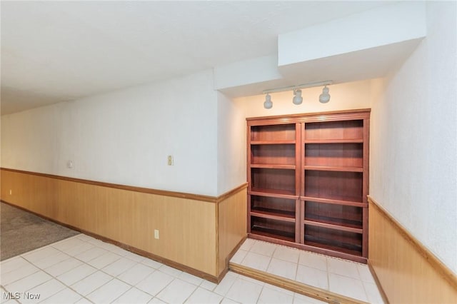 652 Bobwhite Trl, Akron, OH 44319 - photo 35
