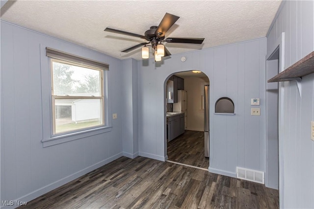 2823 Kirby Ave NE, Canton, OH 44705 - photo 10