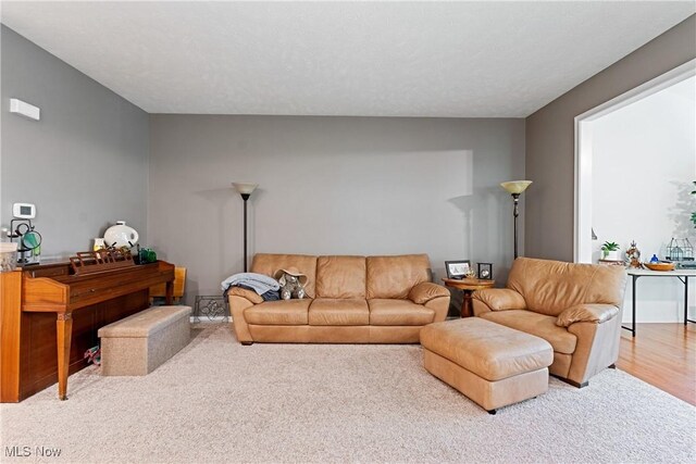 1568 Wellingshire Cir, Cuyahoga Falls, OH 44221 - photo 9