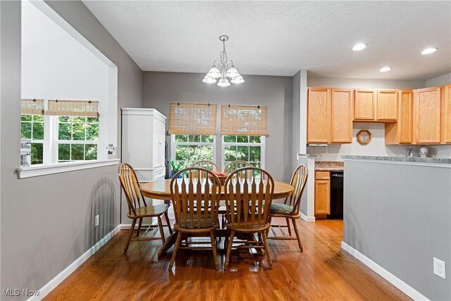 1568 Wellingshire Cir, Cuyahoga Falls, OH 44221 - photo 12
