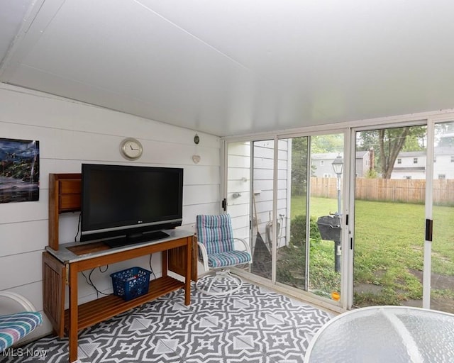 360 University, Elyria, OH 44035 - photo 21