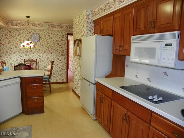4464 W 224th St, Fairview Park, OH 44126 - photo 13