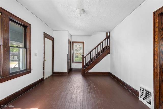 889 Fess Ave, Akron, OH 44307 - photo 7